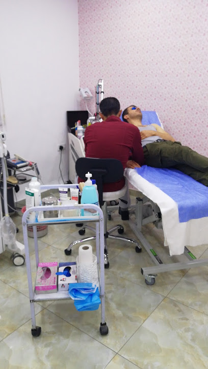 عيادات الوليد الطبية