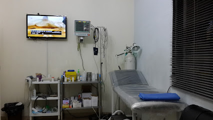 عيادات نادي السباق الطبية (طب عام _إسعاف و طوارئ)