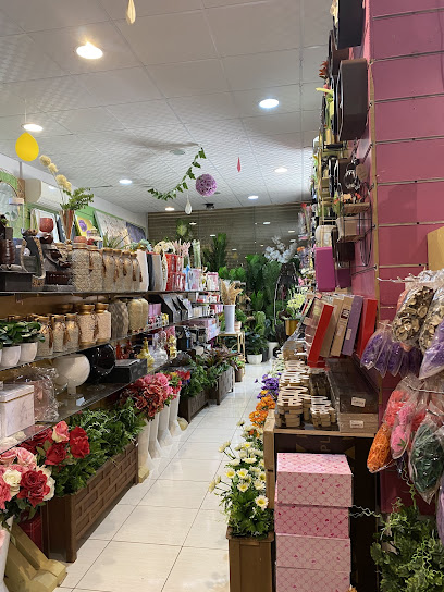 ازهار مايا لتغليف الهدايا