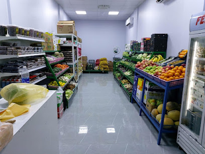 مشاريع الحبتور لي بيع الفواكه والخضروات الطازجة والتمور