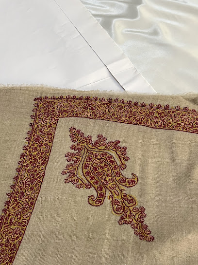 متجر فور روز