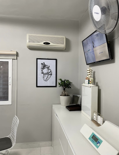 عيادة الدكتور تيسير خضر