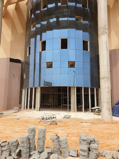 شركة المناع للزجاج و المرايا