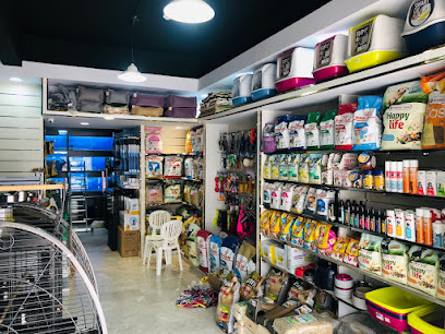Pets World Ghubrah عالم الحيوانات الاليفةعمان