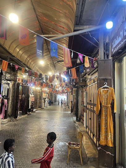 الدباسي للأقمشة العبايات