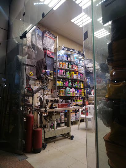 محترف الزينة للتجارة داش كام