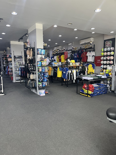 سان سيرو للملابس الرياضيه