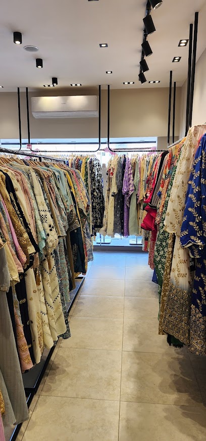 اتش اند اتش للنساء الفريدات