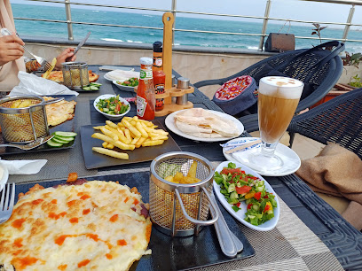 كافية ومطعم كابتشينو دامور