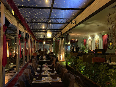 Sky view restaurant Le Metropole hotel