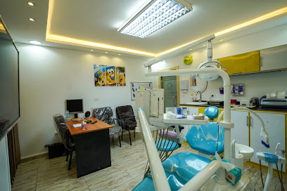عيادة المنتزه للاسنان Al-montza Dental Clinc