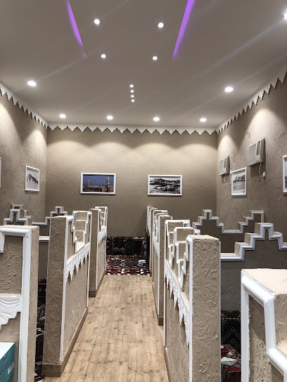 ديوانيه ينبع التراثيه &ومقهى الزعيم التراثي