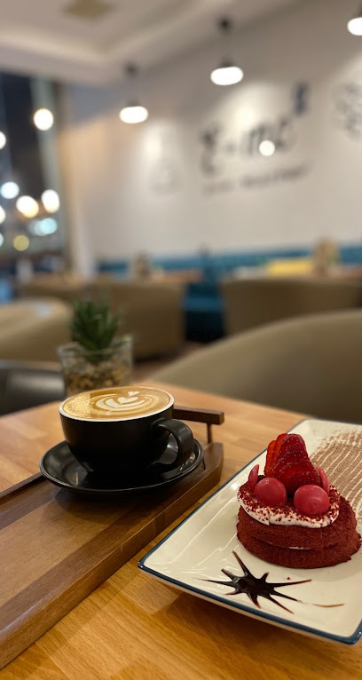 Commas Coffee كوماس كوفي