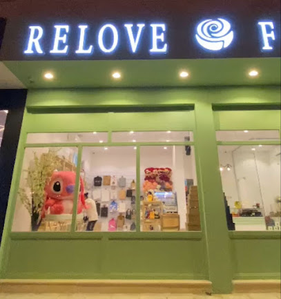 ريلوف للهدايا والورود