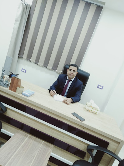 دكتور الباطنة رومانى ظريف