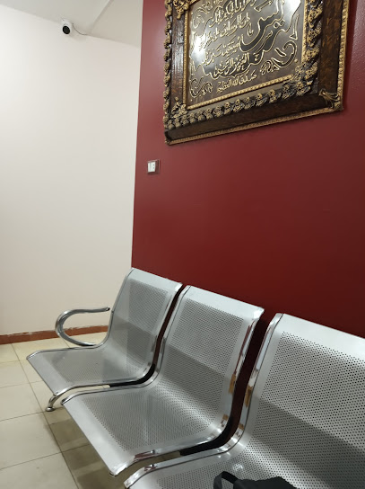 عيادة د.عمرو ابو العزم .اسنان