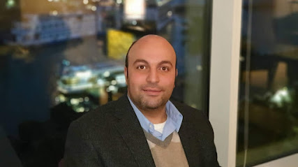 عيادة دكتور رامى مجدى عدلى. جراحة عامة و جراحة تجميل و حروق و جراحة وجه و فك و جراحة سمنة و ليزر