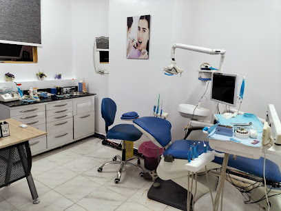 عيادة دكتور عصام مصطفى لتقويم وزراعةوتجميل الاسنان