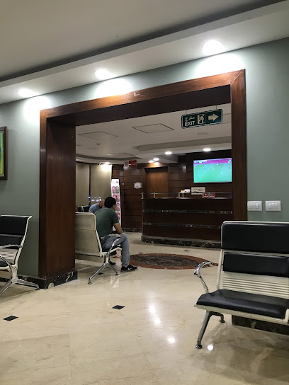 مركز مغربي للعيون - المهندسين