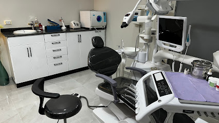 عيادة دكتور احمد تمام ابراهيم لتجميل وجراحة الفم والاسنان