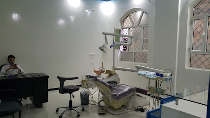 عيادة الدكتور عمر عبدالعزيز الفقيه لطب الاسنان