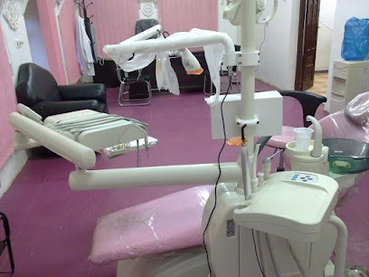 عيادات الدكتور ابراهيم المولد لطب الفم وزراعه الاسنان