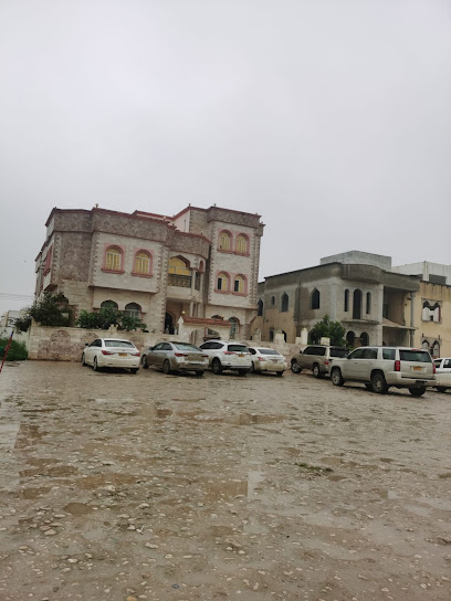 دكتور مصعب