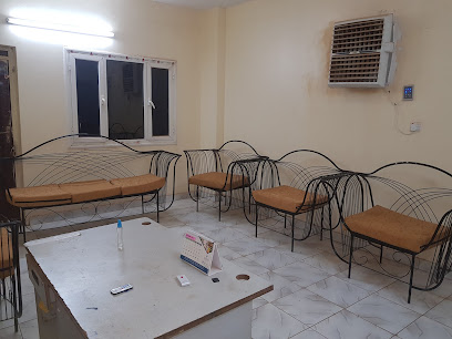 عيادة الخنساء لطب وزراعة الأسنان