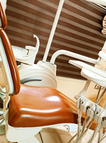 عيادة أسنان مجمع عيادات الزعيم الأزهري