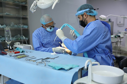 BDS Clinic - Pr. George Tawil, Dr. Peter Tawil