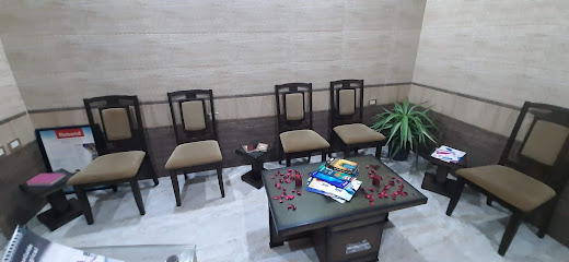 عيادة الدكتور ناهل دخان