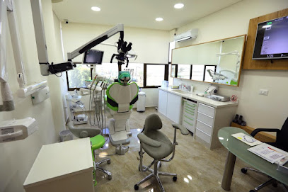 Ray Dental Clinic