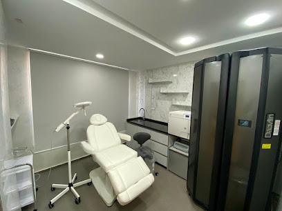 Clinique de Dermatologie Le Binôme Dr. Achraf Machan / Dr. Hasna Azendour الدكتور أشرف ماشان / الدكتورة حسنى أزندور