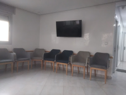 عيادة طب العيون للدكتور أحمد الشمس