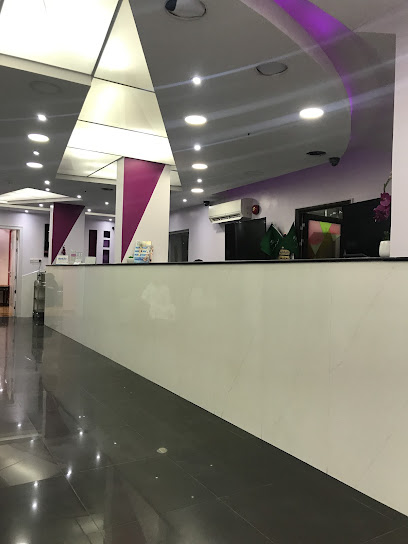 مجمع عيادات أهالينا الطبية