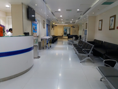 مركز الزوراء الطبي ذ م م