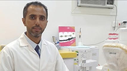د/ عادل باتيس. اخصائي تقويم اسنان مجمع دنتال هوم