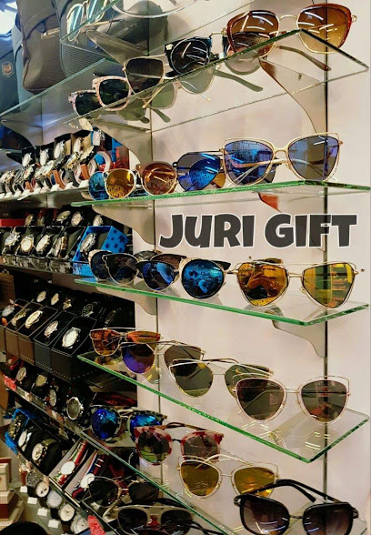Juri Gift shop