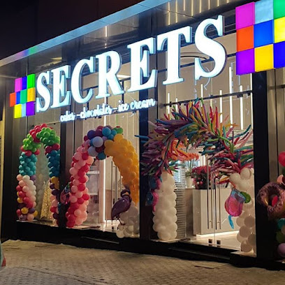 Secrets Cakes, Sanayeh