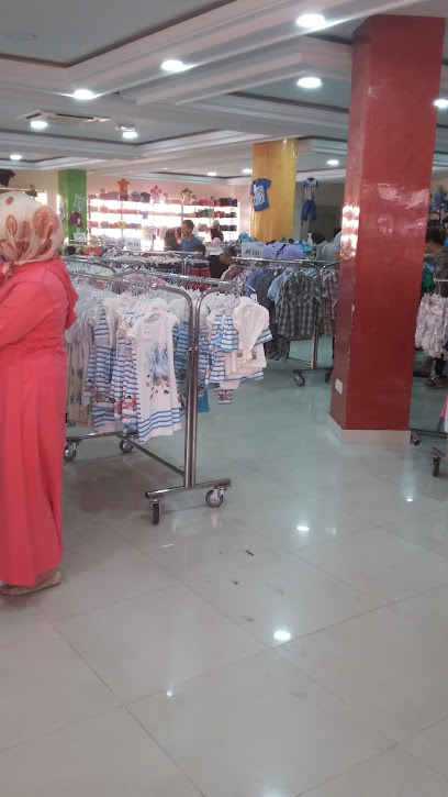 محل الملابس الجاهزة المجدوب