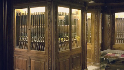 Dessoky Arms and Ammunition محل دسوقى عثمان لتجارة الاسلحة والذخائر