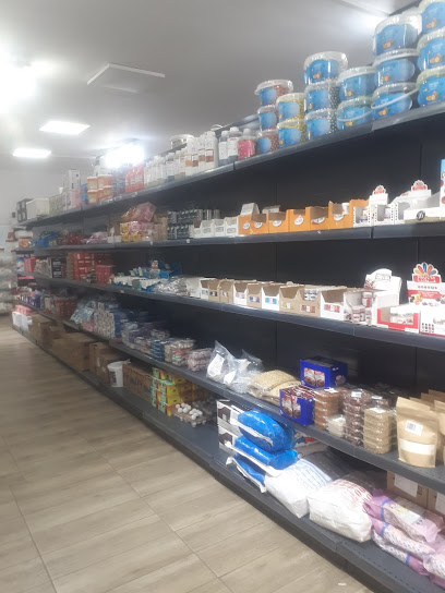 محل الوردة البيضاء لمستلزمات الحلويات