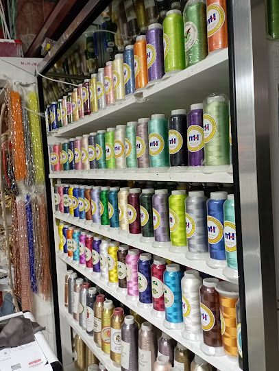 الخيوط الذهبية