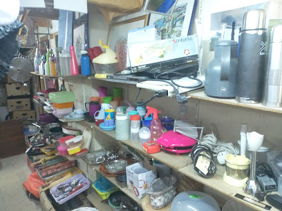 الخليلي للتحف والانتيكا