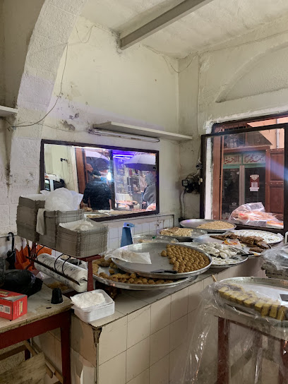 بديع للحلويات (اختصاصي قطايف)