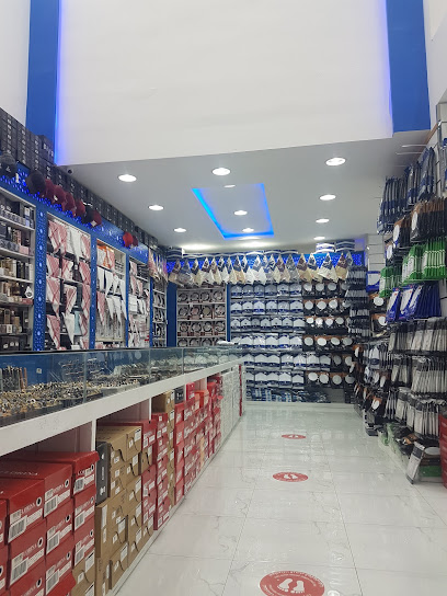 الثوب الرهيب للخياطه الرجاليه والمستلزمات الرجاليه