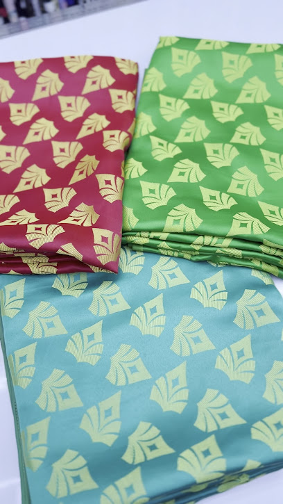 الماس للملابس الجاهزه والاقمشة