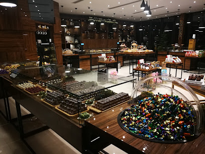 البستان للمكسرات