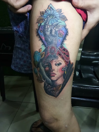 DELECADEZA TATTOO FUJAIRAH