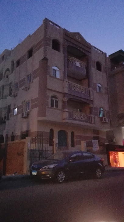 مطعــم و كــافـيـه لـوجـــانــو